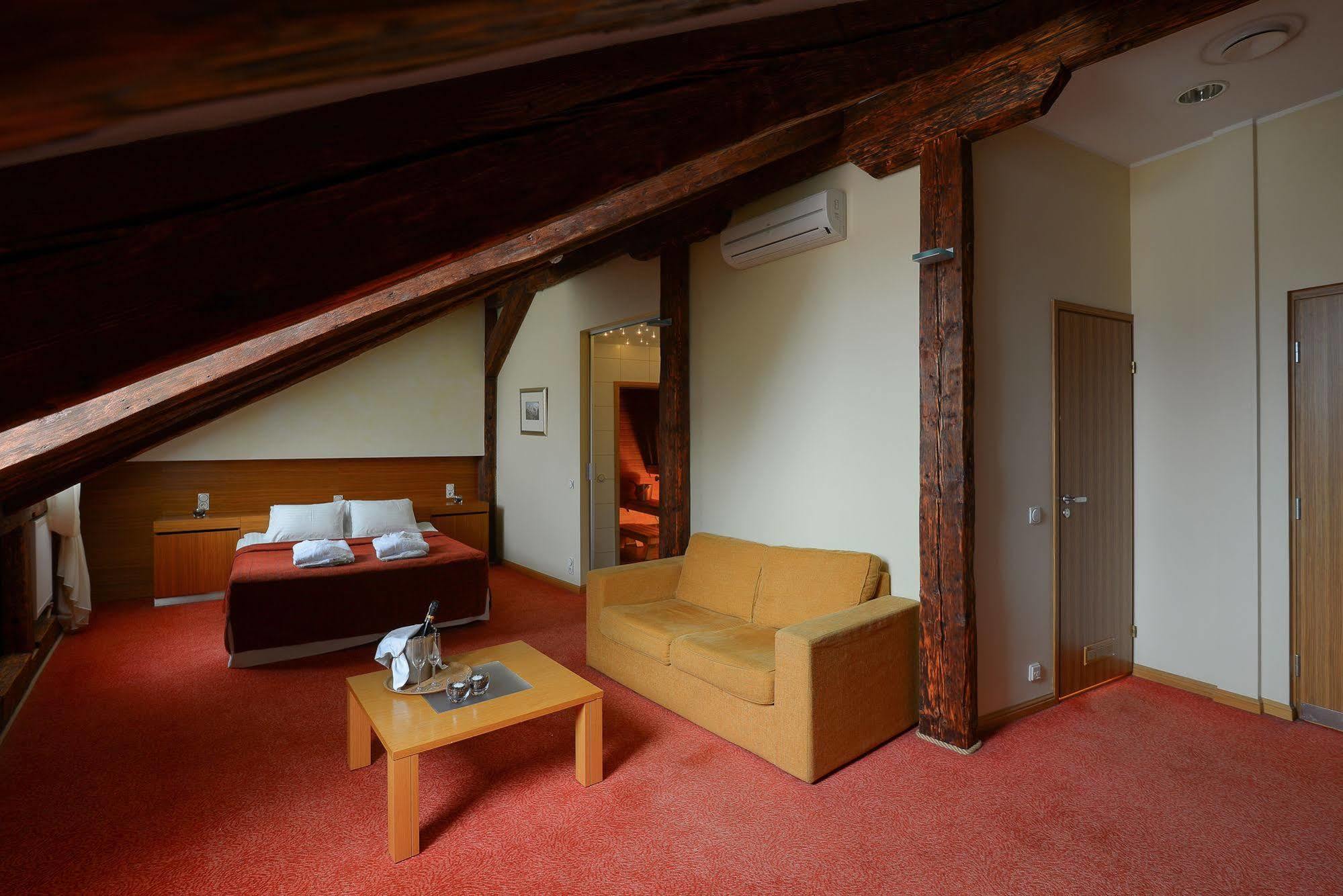 Bern Boutique By Rikas Hotels Tallinn Ngoại thất bức ảnh